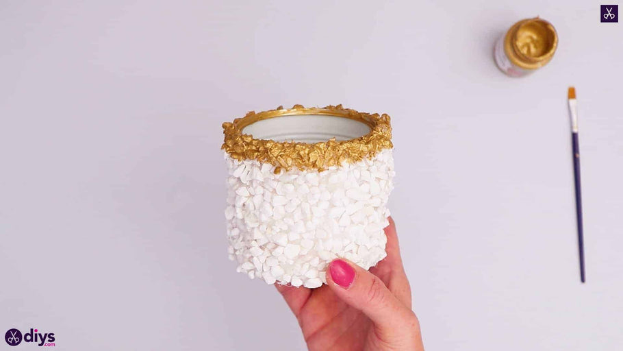 DIY Stone Decorated Tin Can Holder