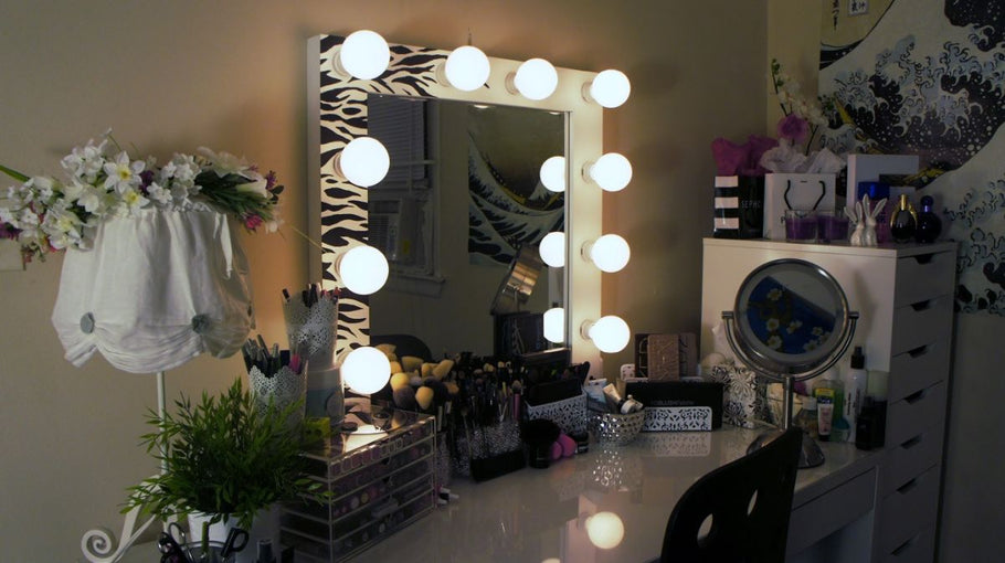 10 DIY Vanity Mirror Projects That Show You In A Different Light