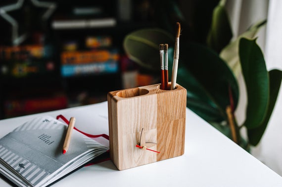 Pen holder with integrated clock, Wood pencil cup, Wood desk clock, Ergonomic pen holder, Pen holder for desk, Unique Christmas gift, by PromiDesign